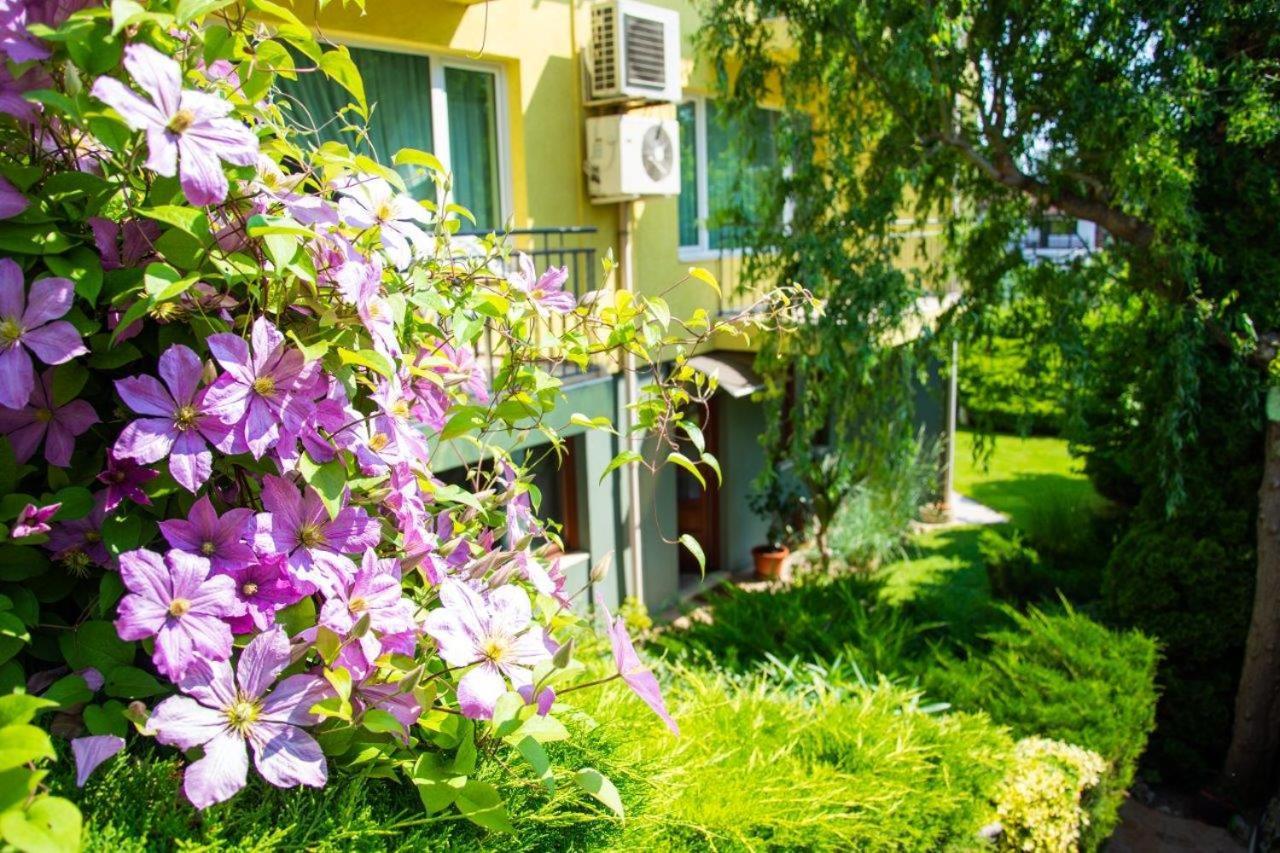 Вила Костадинов Varna Dış mekan fotoğraf